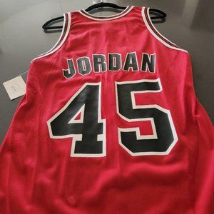 Rare Michael Jordan #45 Bulls Sleeveless Shirt